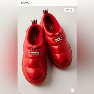 Hunter Vibrant Red Clogs